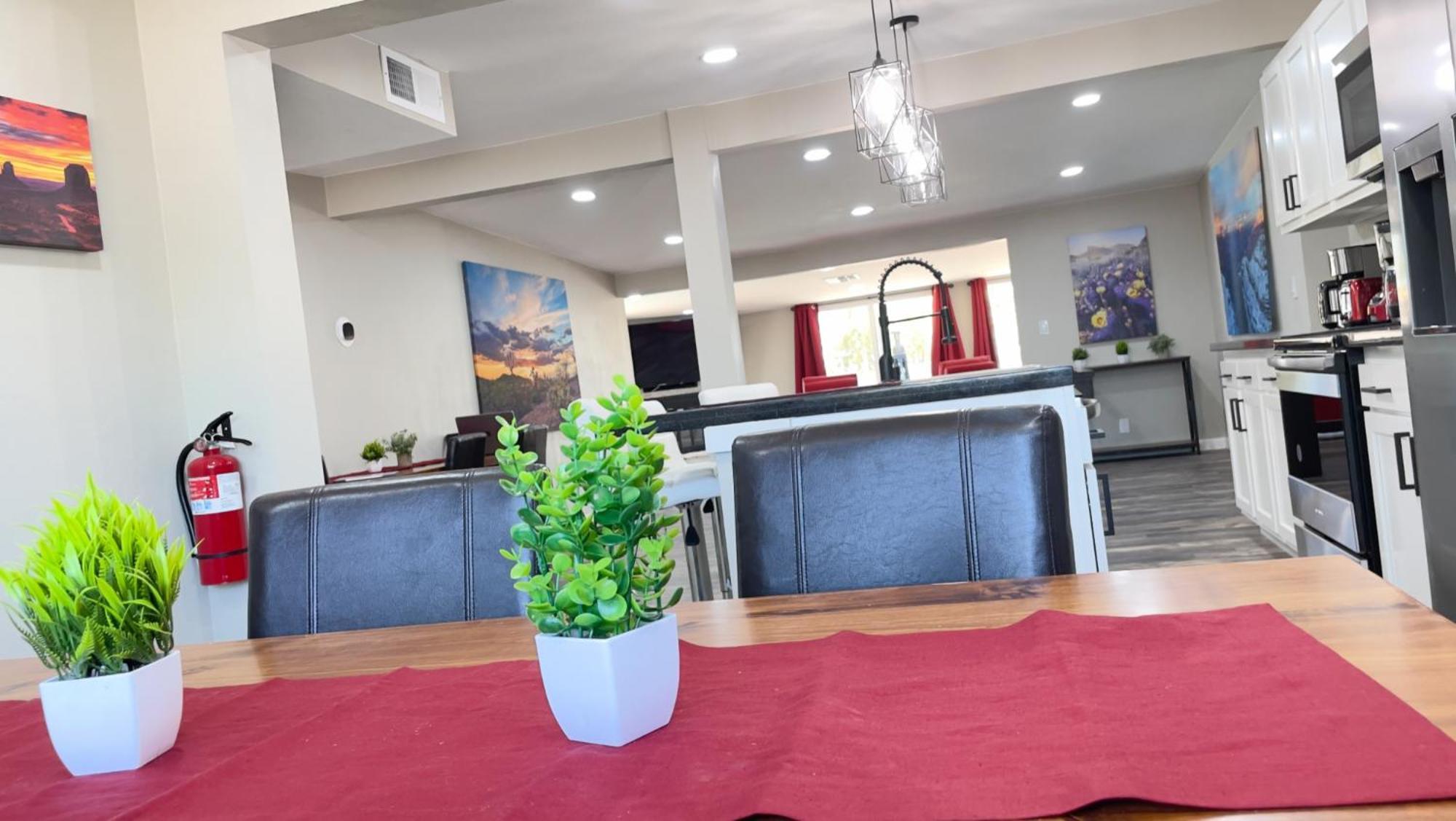 Private Home - Heated Pool, Billiards, Darts, Foosball, Fireplace, 5 Smart Tvs, Bbq, Cotton Bedding - The Saguaro Sanctuary, Pool Heat Optional Тусон Экстерьер фото